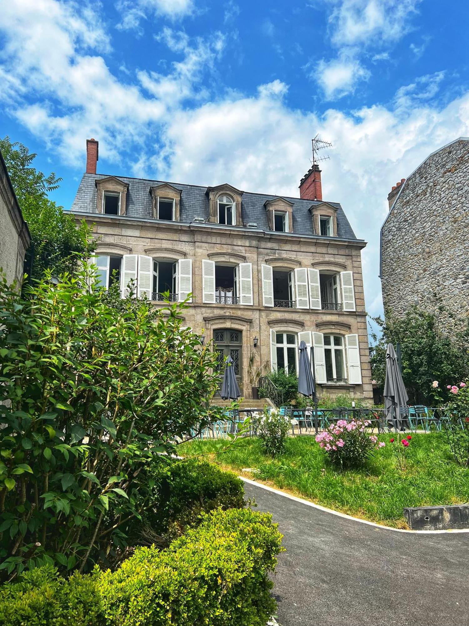 La Maison De Famille 里摩日 外观 照片